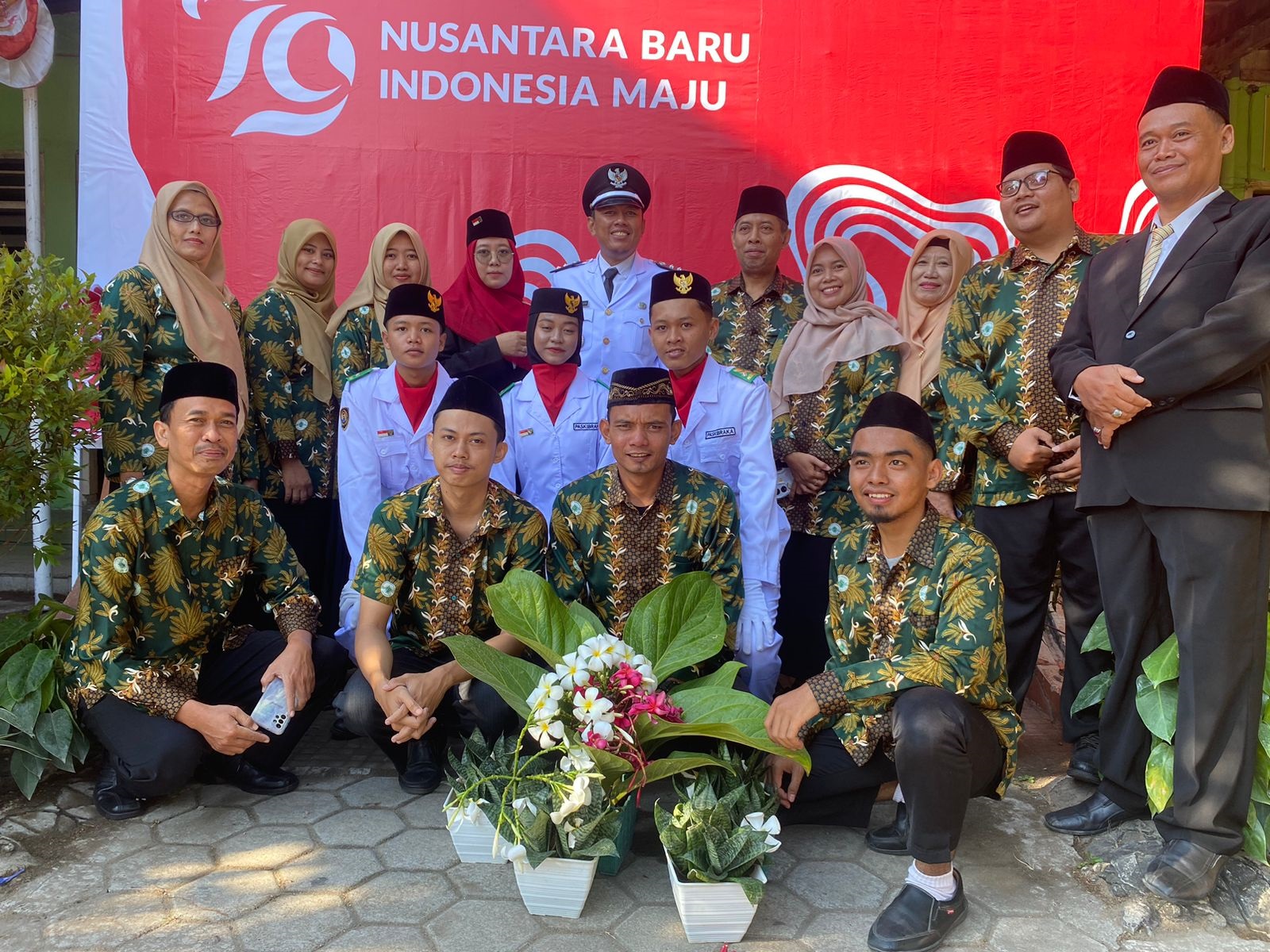Bersama Inspektur Upacara