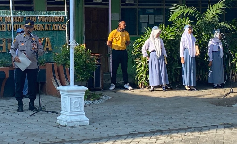 Amanat Pembina Upacara